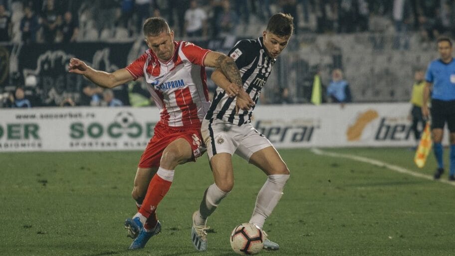 109351014 derbizvezdapartizanfudbal photovladimirzivojinovic031