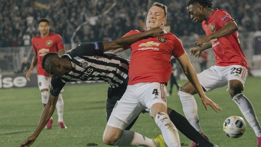 109365743 partizanvsmanchesterunited photovladimirzivojinovic006