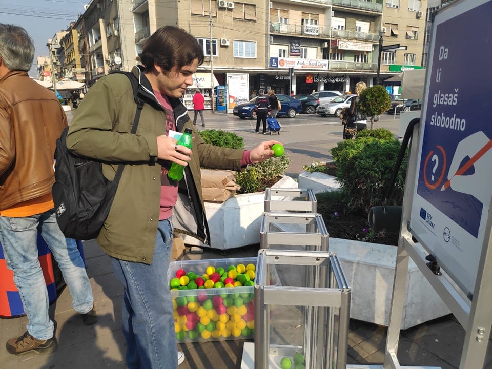 Gradjanin glasa NKD foto V M R