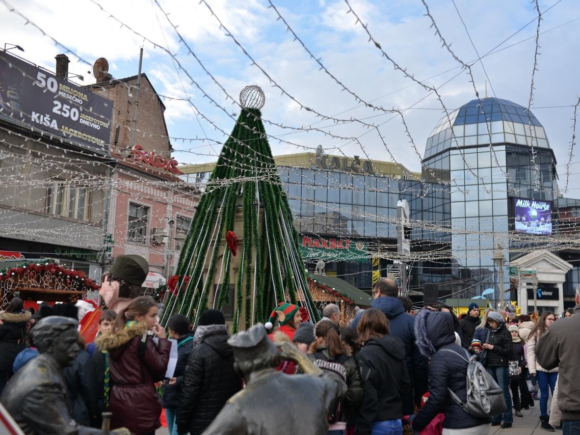 1280x0 VAK 3135 Cropped