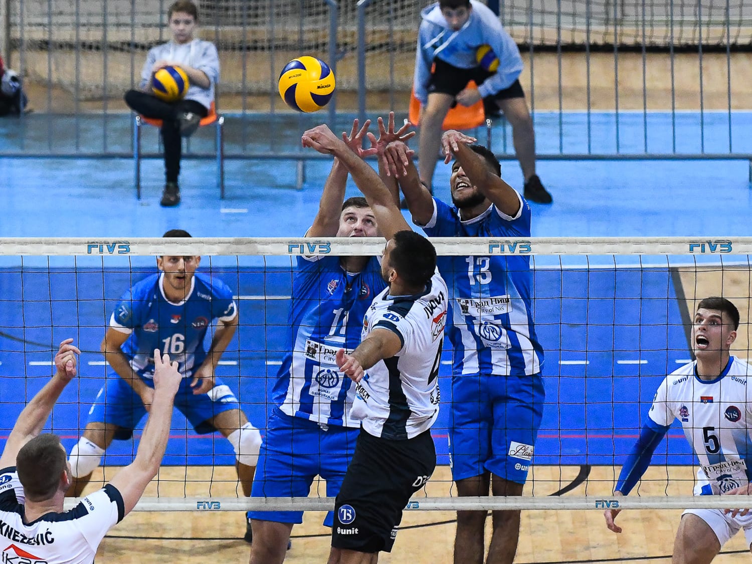 ok nis, blok, foto j vanja keser