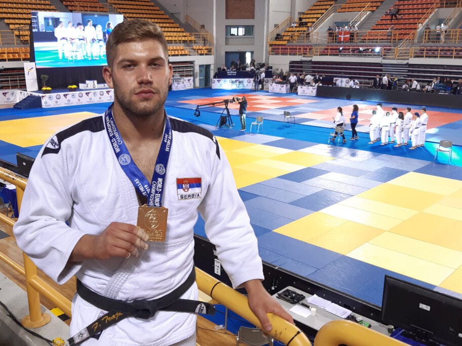 Aleksinčanin seniorskoj evropskoj tituli dodao juniorsku 4 Filip Trajkovic aleksinac nif foto nif