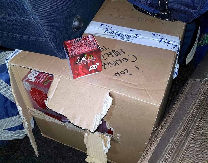 Kod Preševa zaplenjeno oko 7 kilograma afrodizijaka 5 prtljaznik