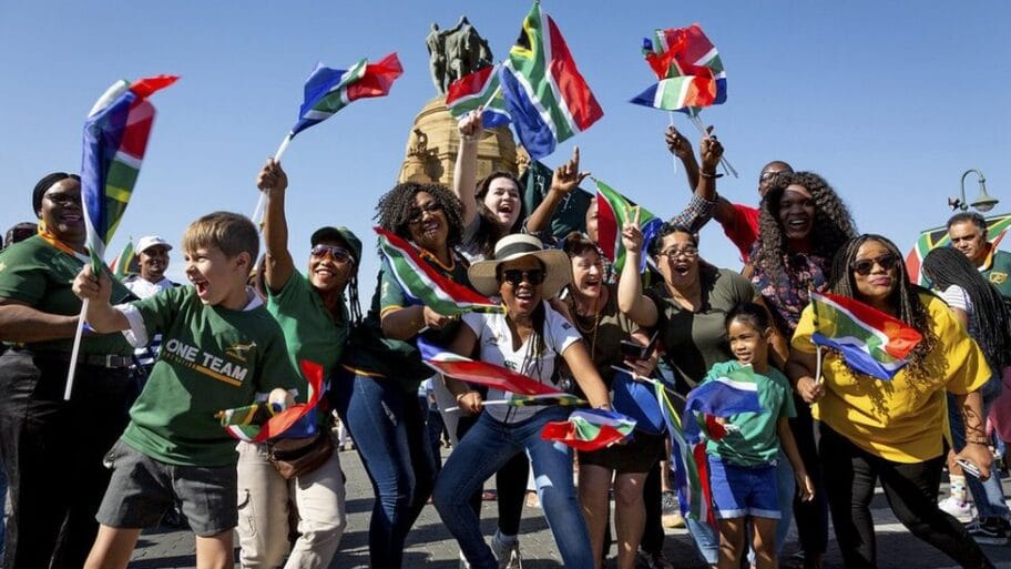 109594216 hi057832579