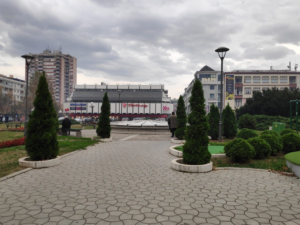 Trg Leskovac 5 foto Bojana Stamenkovic