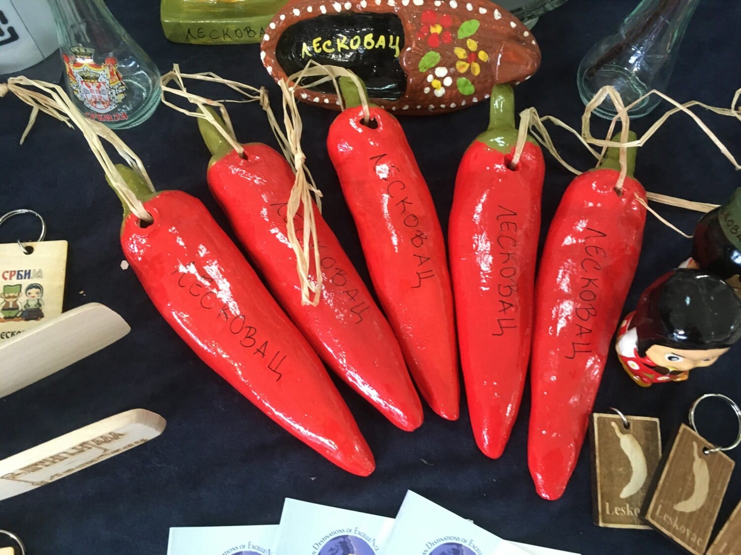 Izlozba suvenira Leskovac foto Grad Leskovac