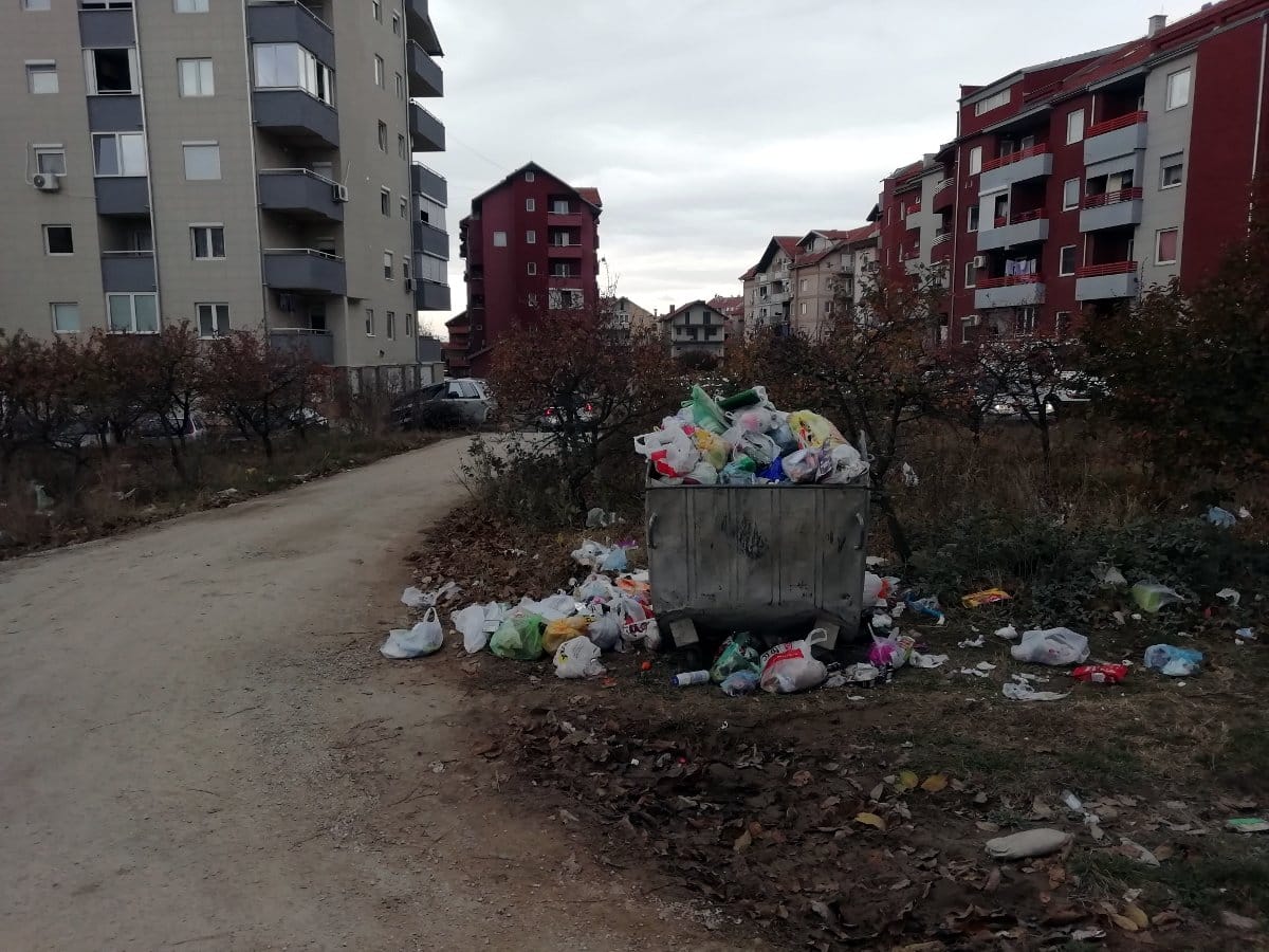 Smece Gornjomatejevacka 2 foto citalac Prijavi problem