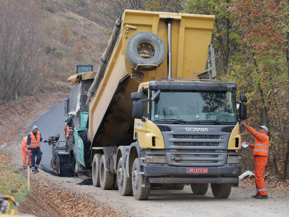 asfalt G Han foto Nisavski okrug