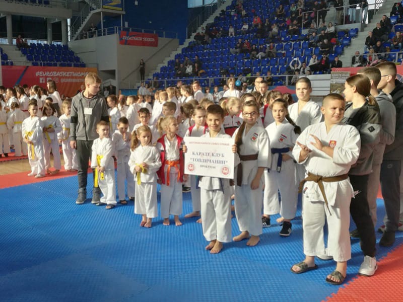 Na turniru u Zrenjaninu prokupački karatisti osvojili 5 medalja 1 kk toplicanin