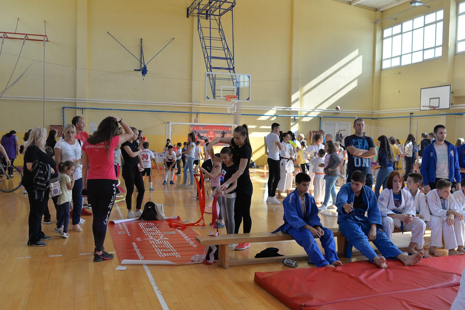 Sajam sporta OŠ Ivo Andrić Branko Bjegović foto Južne vesti Vanja Keser
