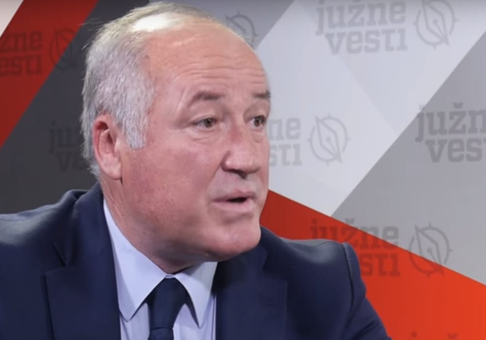 Grupa građana generala Momira Stojanovića predala izbornu listu u Nišu 1 momastojanovic foto jv