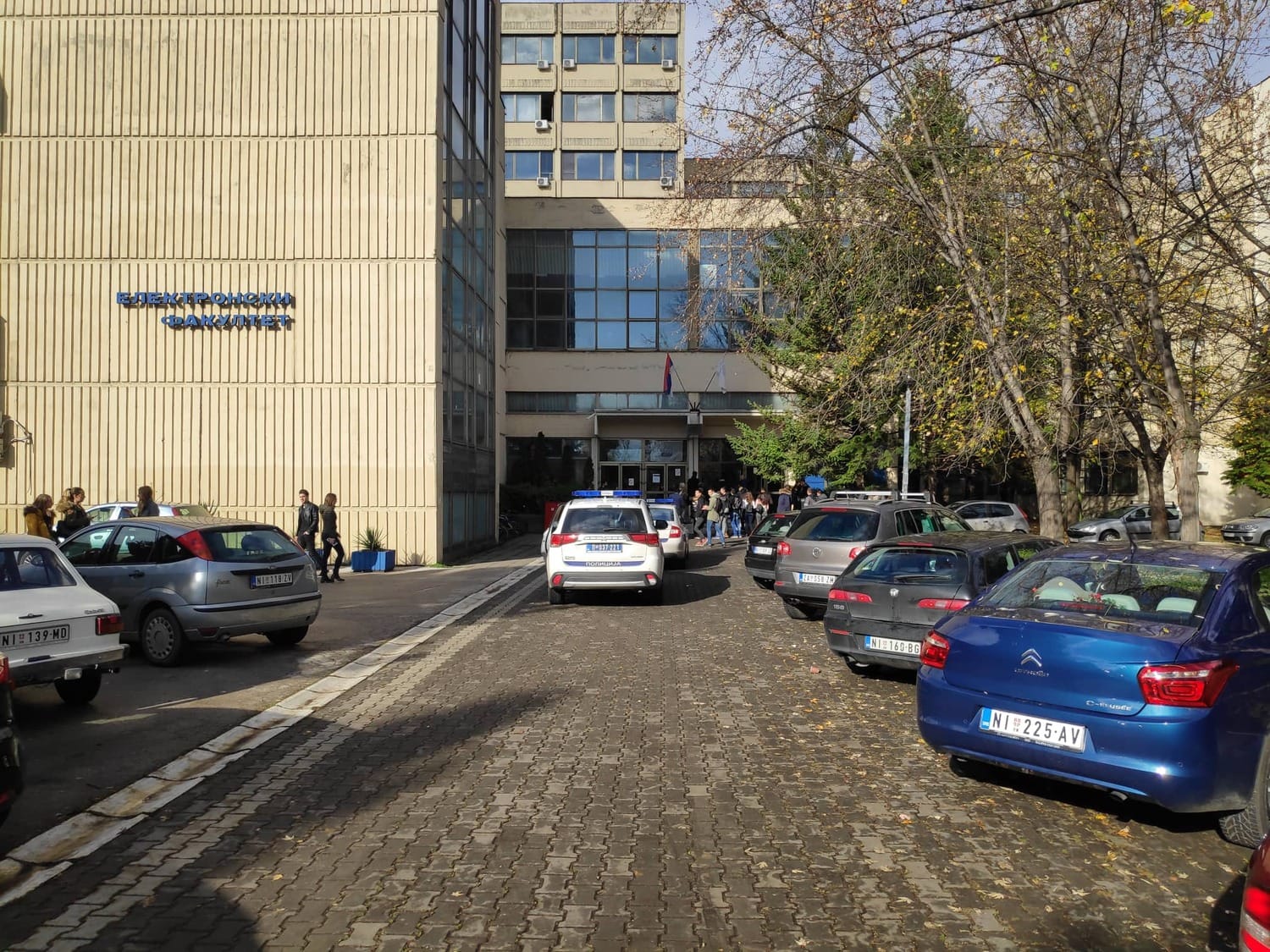 Niški Džedaji u borbi da niški studenti ne programiraju u sveskama 1 elektronski uvidjaj3 foto mzirojevic