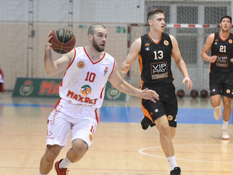 Napeto u Novom Sadu - Napretku zamalo umakla pobeda 1 Dimitrije Raicevic Napredak Aleksinac kosarka KLS foto Juzne vesti Vanja Keser