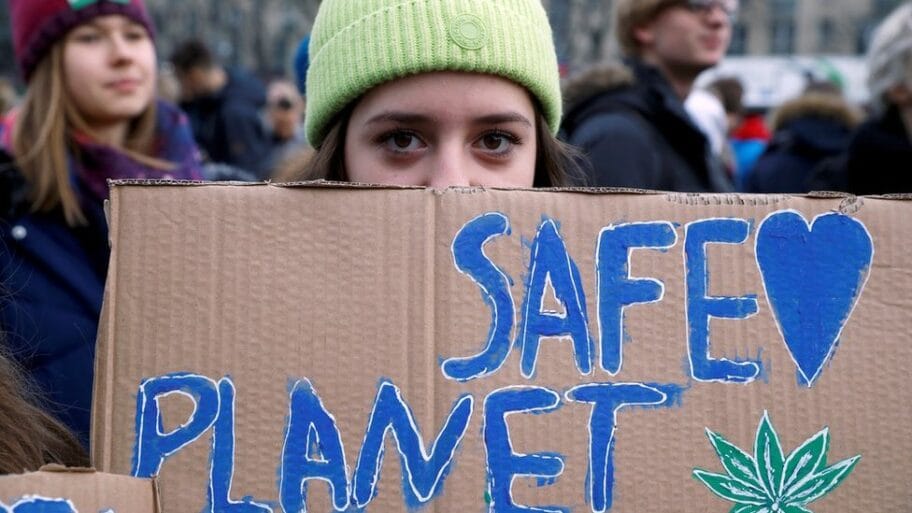 109969643 hi058308091 new