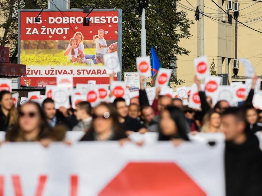 Opozicija: SNS skup podrške Vučiću je provokacija i pokušaj prikrivanja afera 11 SNS skup podrske Vucicu foto Vanja Keser