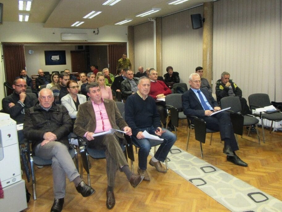 Javna rasprava Vlasotince foto Agencija Publika