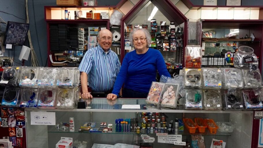 110276556 karen and barry976600