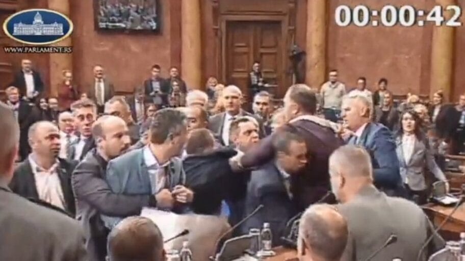 110323257 incidentskupstina izvorparlament rs