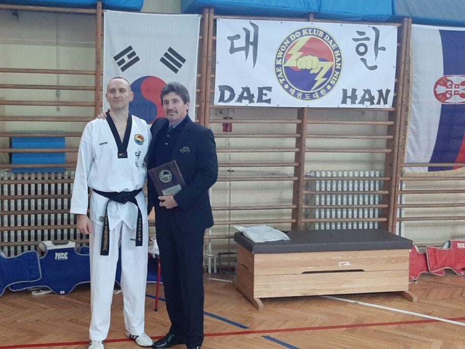 Tekvondoisti iz Niša ugostili američkog glumca 7 daehan avedon scaled