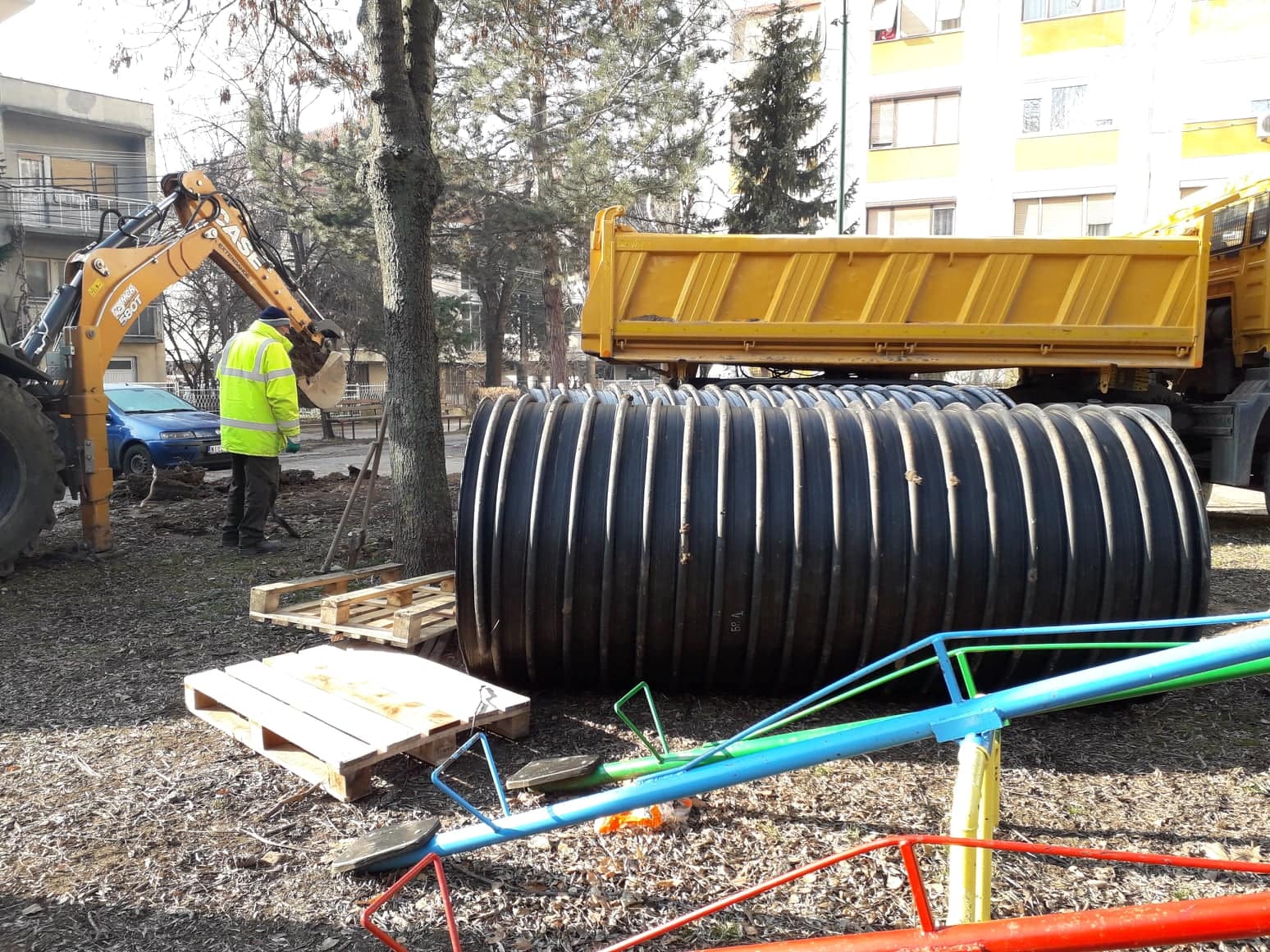 Kontejneri Knjazevacka 3; foto: M. P