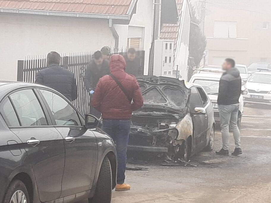 Automobil foto Bojana Stamenkovic