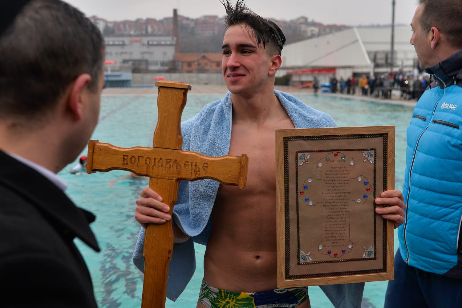 Plivanje za časni krst Bogojavljenje Niš 2020 foto Južne vesti Vanja Keser4