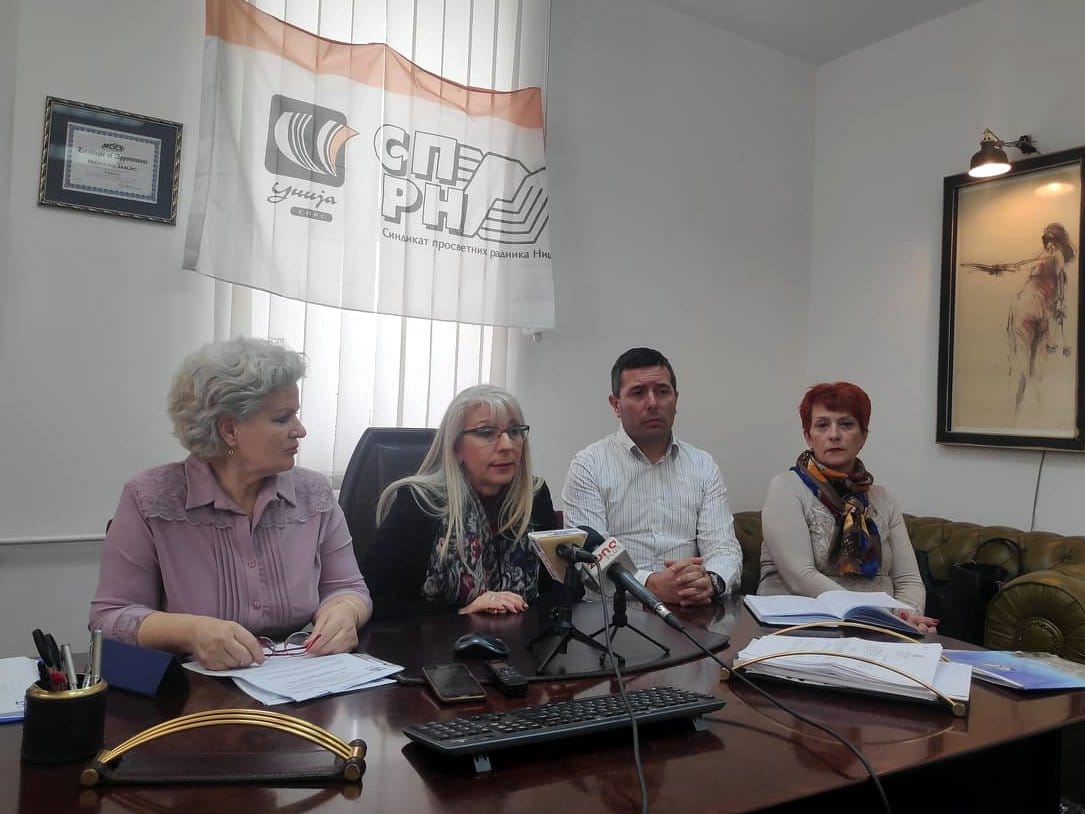 Prosvetari; foto: JV