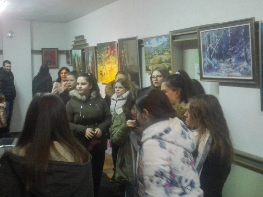 Svetosavski likovni salon Vucje 2 foto Dom kulture Vucje