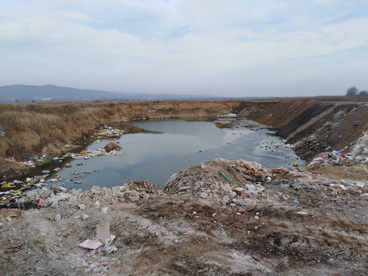 Deponija pored Morave scaled