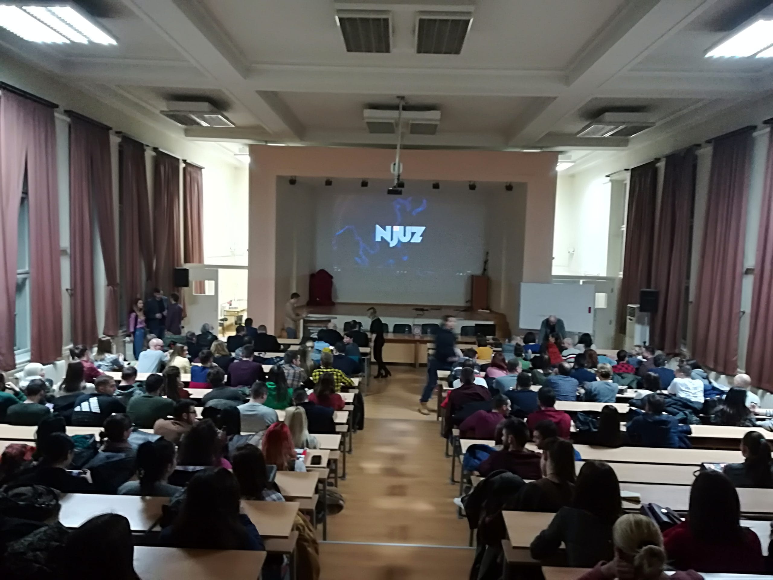 Tribina Njuz Filozofski fakultet Nis 3 foto Juzne vesti Milica Jovanovic scaled