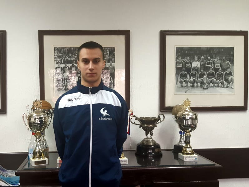 Kadetski reprezentativac Srbije novi igrač RK Železničar 1 Lazar Andjelkovic foto RK Zeleznicar