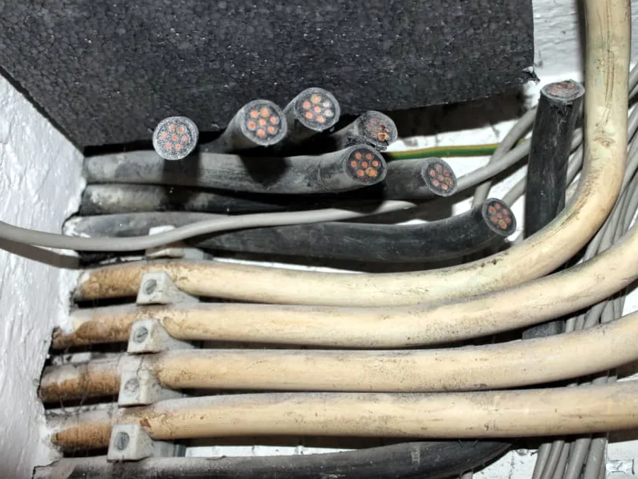 kablovi visoki napon foto