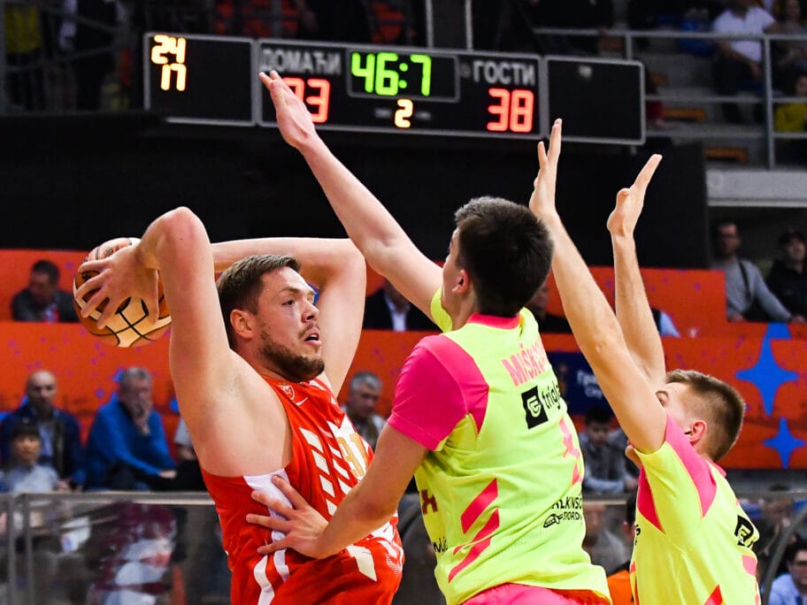 Kup Koraća: Trojka Berona u poslednjoj sekundi za novo finale Crvene zvezde 2 Mega Crvena zvezda Kup Radivoja Koraca 2020 polufinale foto Juzne vesti Vanja Keser