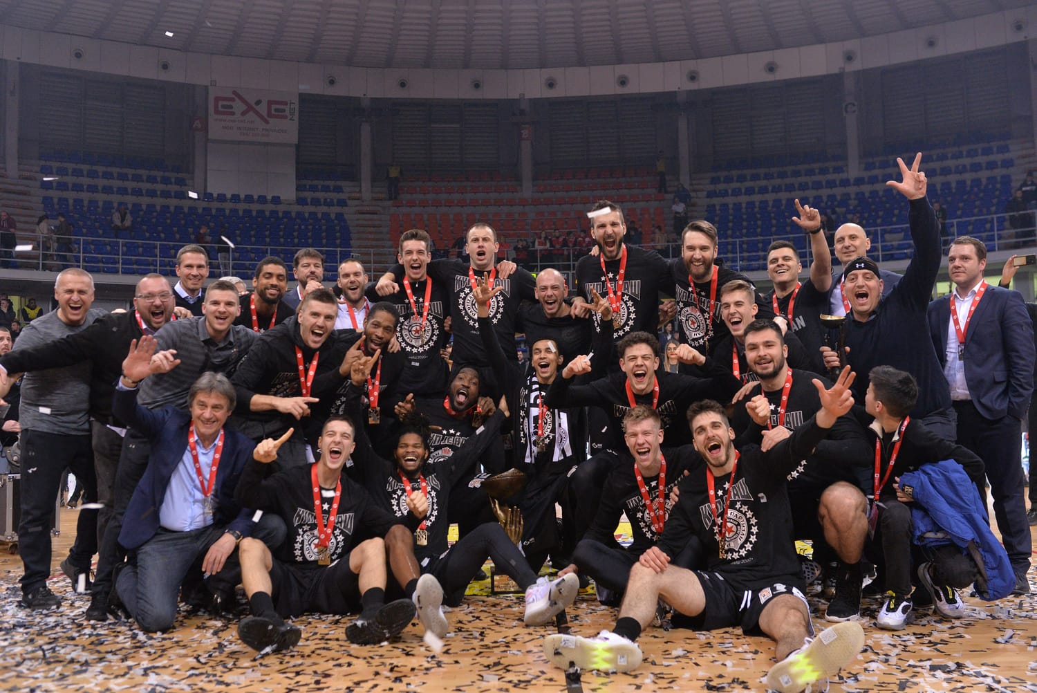 PARTIZAN ZVEZDA KUP KORACA 4 slavlje-8