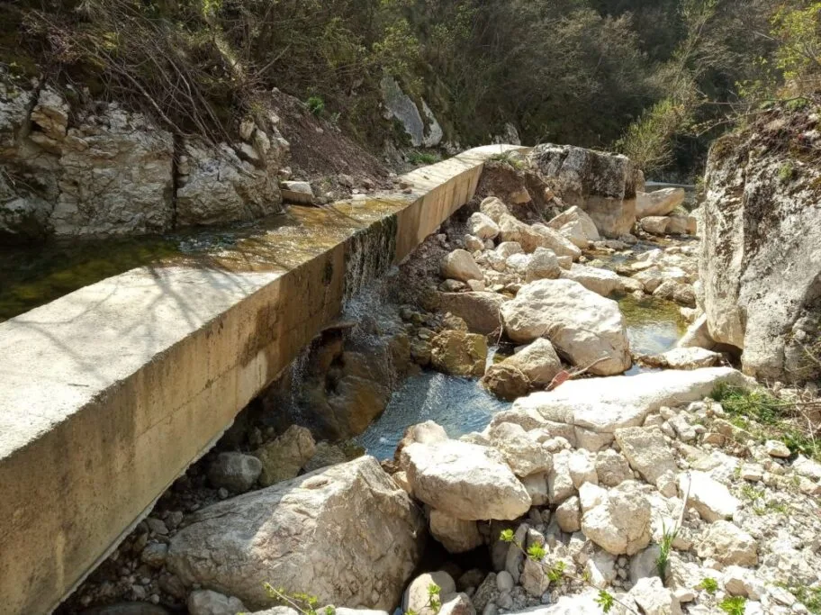 Sokobanjci zabrinuti zbog novih mini-hidrocentrala, u Opštini kažu da razmatraju prigovore 3 korito foto SED