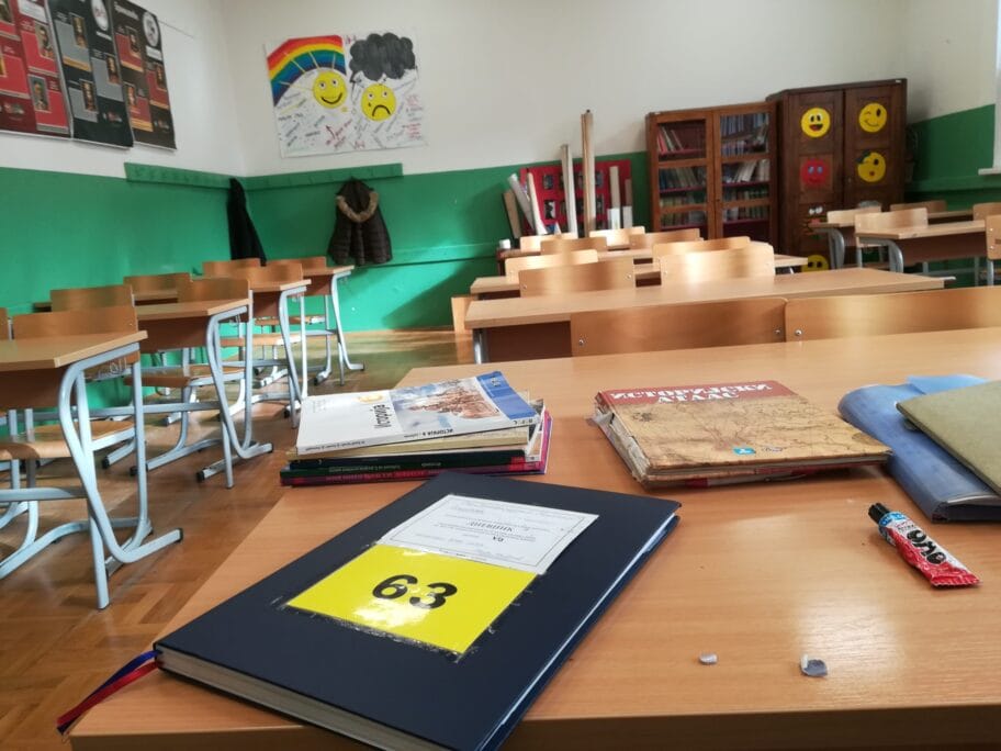 Najstarija niška gimnazija Stevan Sremac i dalje bez elektronskih dnevnika 11 IMG 20181130 114122 scaled