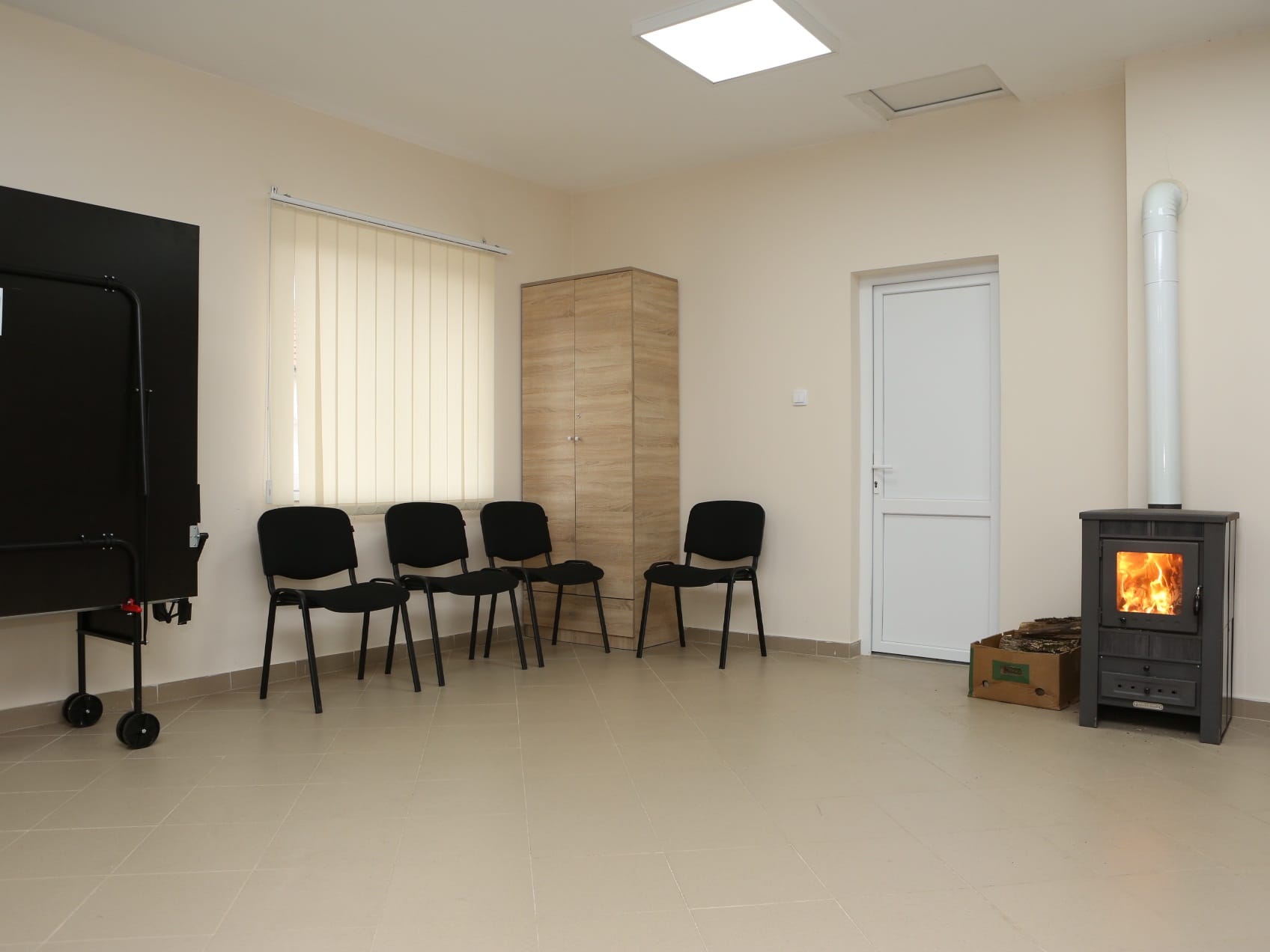 Zadruzni dom Dugojnica 2 foto EU PRO