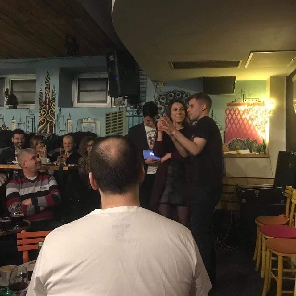 received 748592302335933