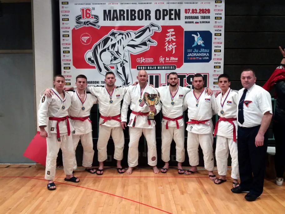 Dziju dzicu klub N i F Aleksinac Jadranska liga sampion 2020 foto N i F scaled