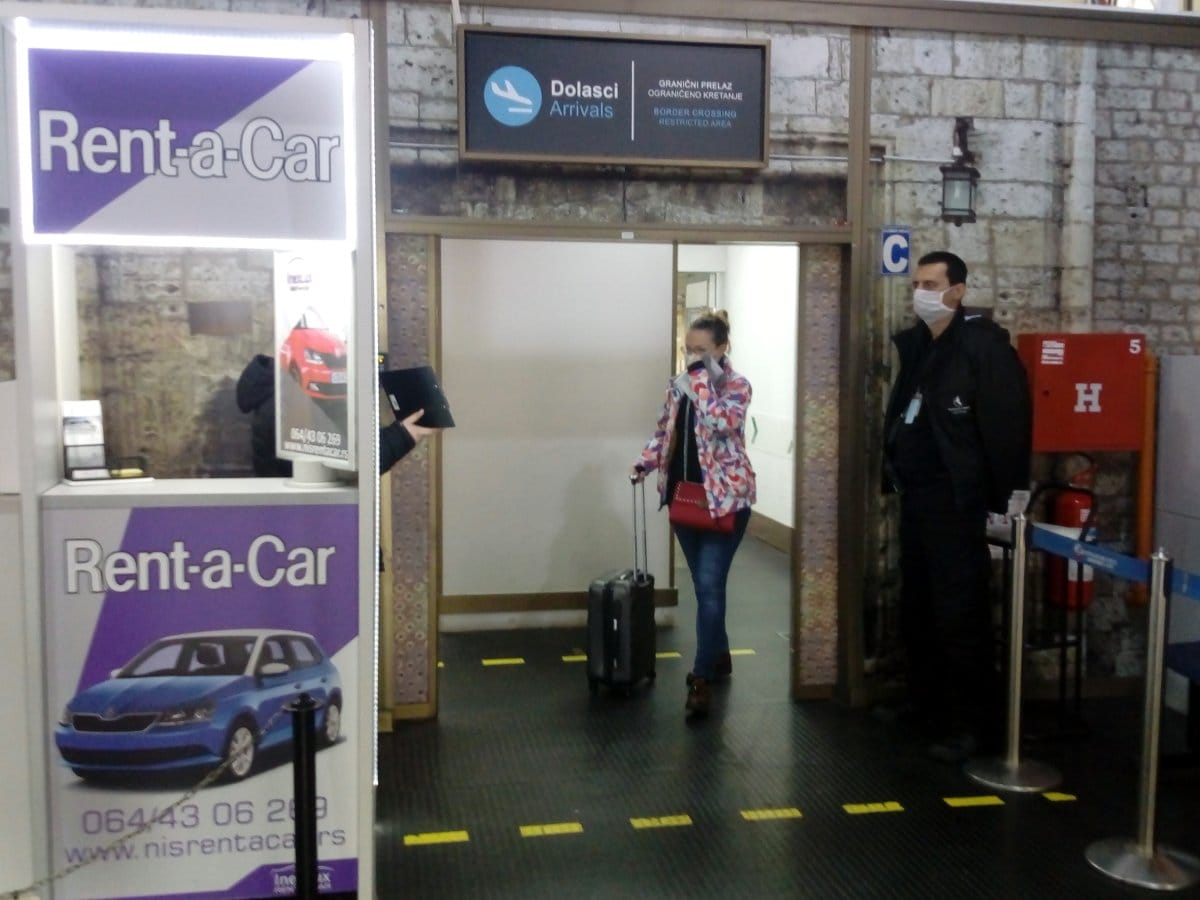 Putnik sa maskom; foto: N. M