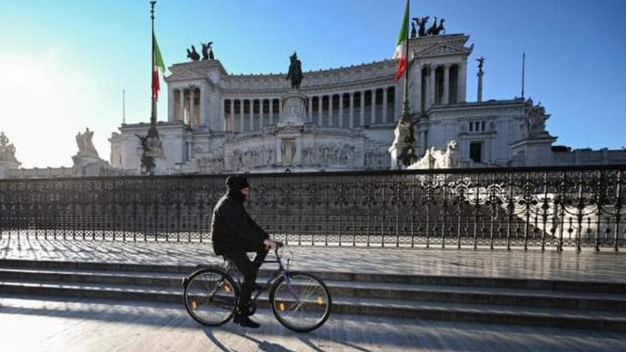 111209846 591fec3a fab5 4f8a bb9c 5ff6ee8cf27c