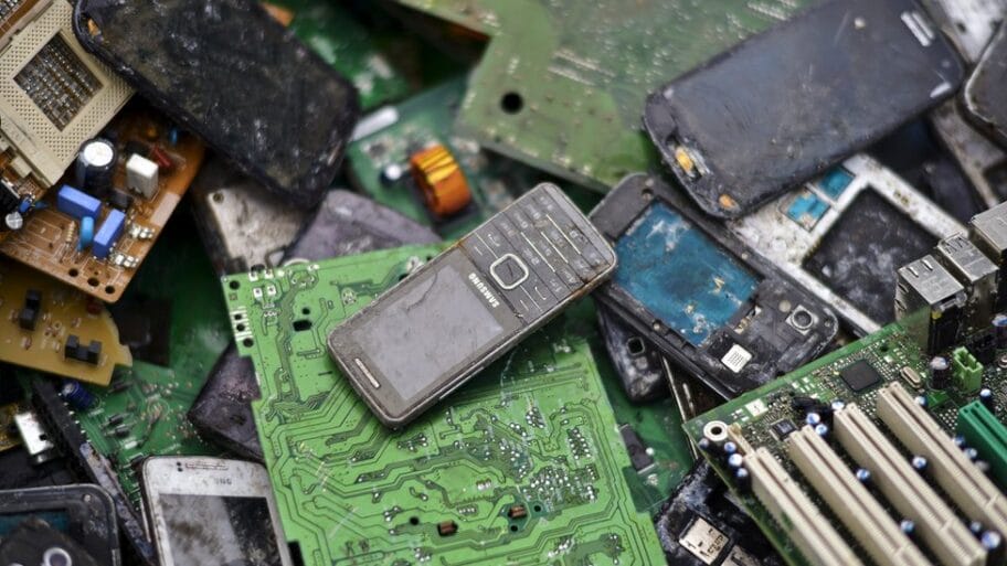 Klimatske promene: Da li će nam telefoni, baterije i elektronika trajati duže 1 111213068 mediaitem111213066