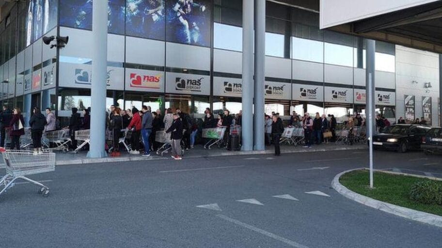 111279317 2020031609030 3b2c391f 4b45 48cd bc76 3c44ec83e327