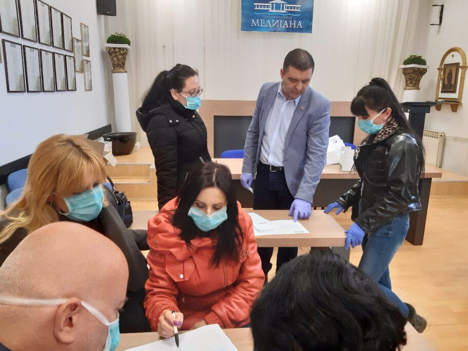 kontakt centar medijana foto medijana