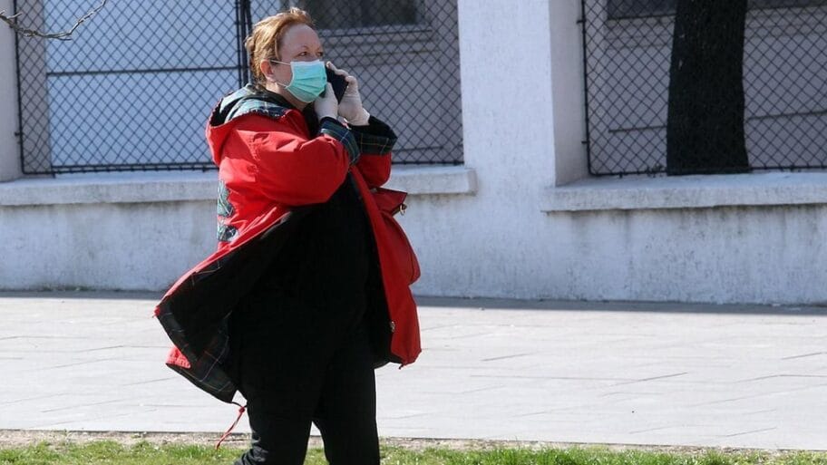 111345070 35134860 b