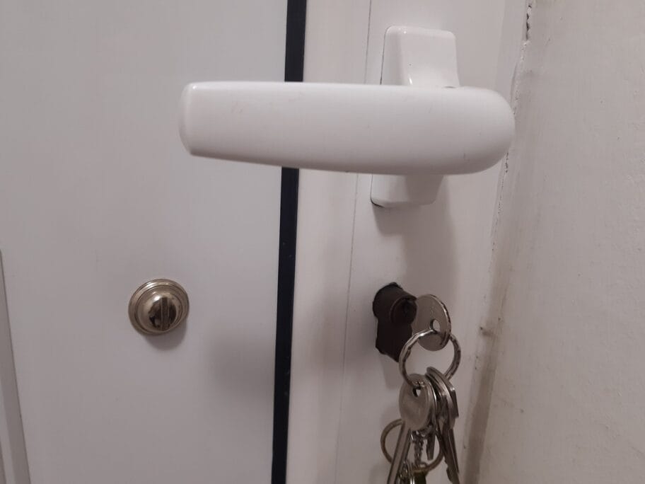 Vrata ilustracija foto BOjana STamenkovic