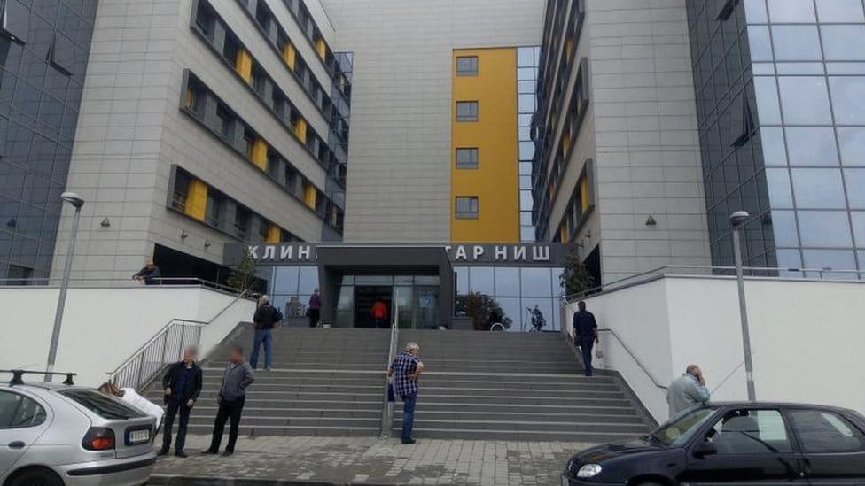 111379900 800x600 klinicki centar spolja foto v milic