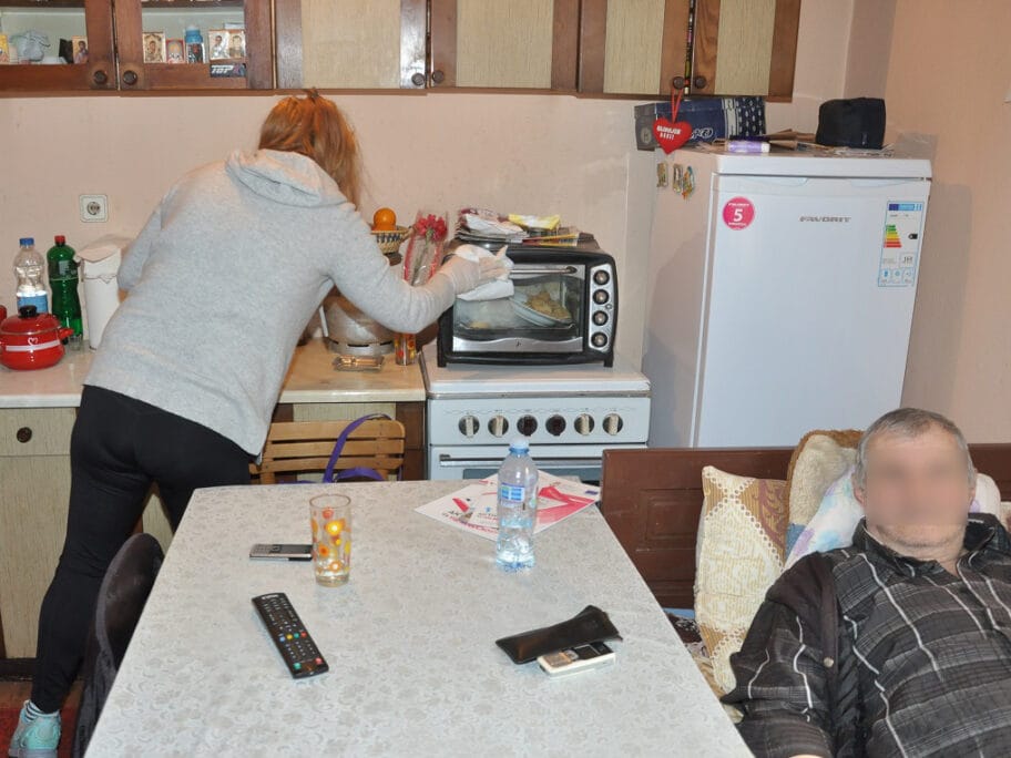 Gerontodomacice foto Foto UdruzenjeosobasainvaliditetomKursumlija