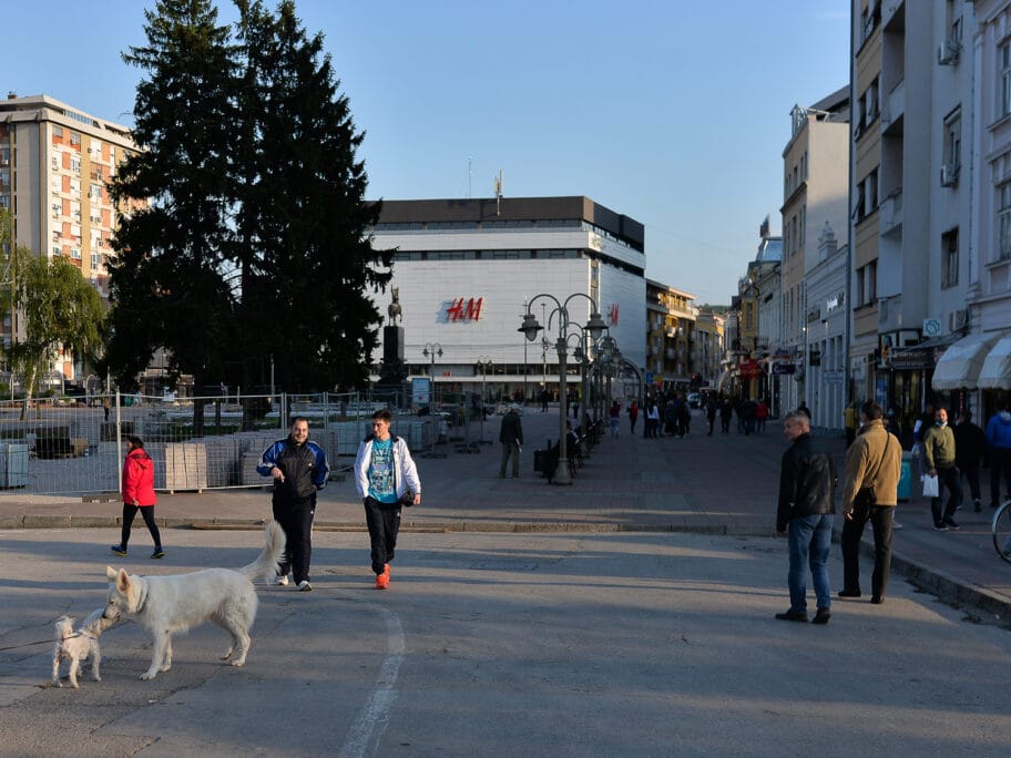 ljudi nis foto vkeser