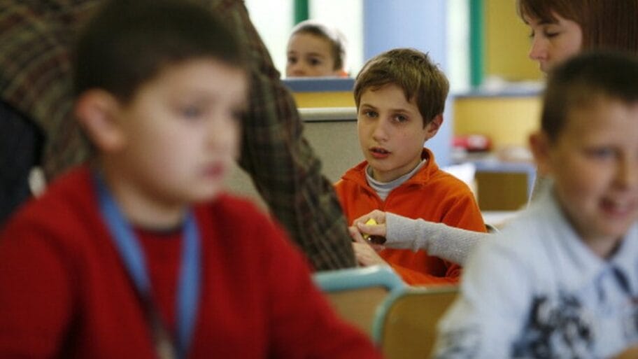 103689074 113368601 594x594